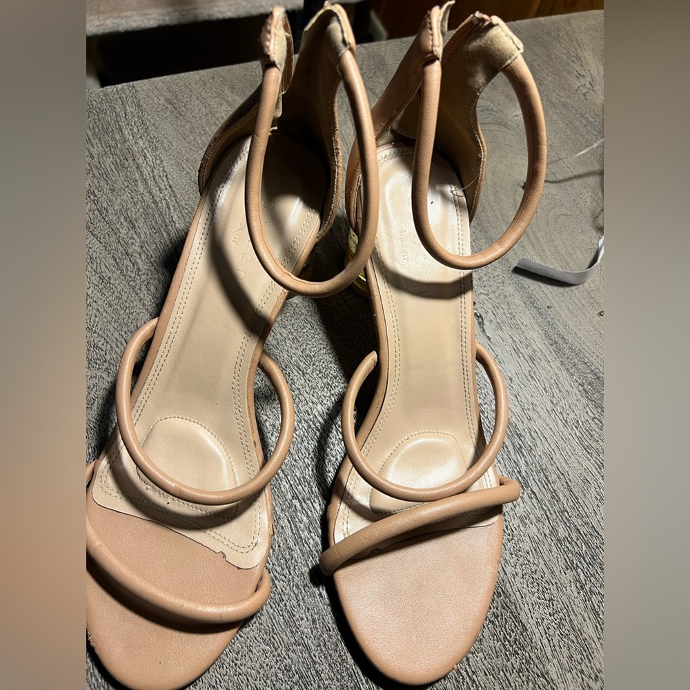 Elegant Tan Strappy Women's Sandals